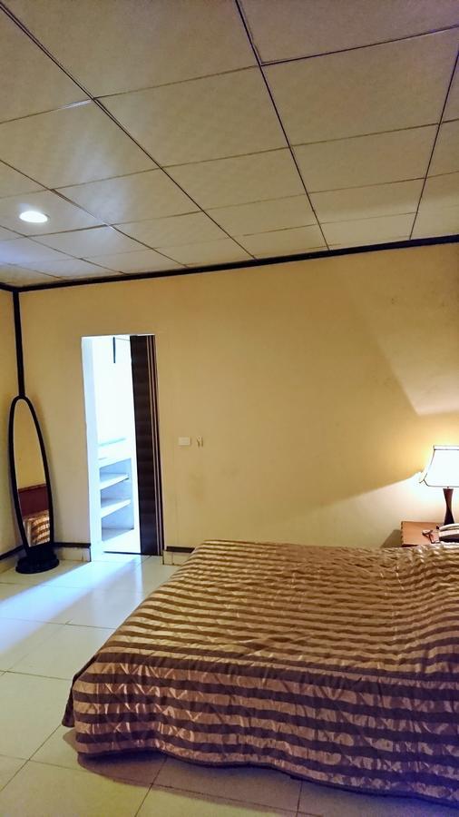 Hotel Chez Wou 吳家園 Himeur al Goz Екстер'єр фото